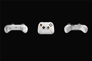 eightbitdo-ultimate-2-wireless-review-small-desk-with-elgato-stream-deck-mk2-cover-v1